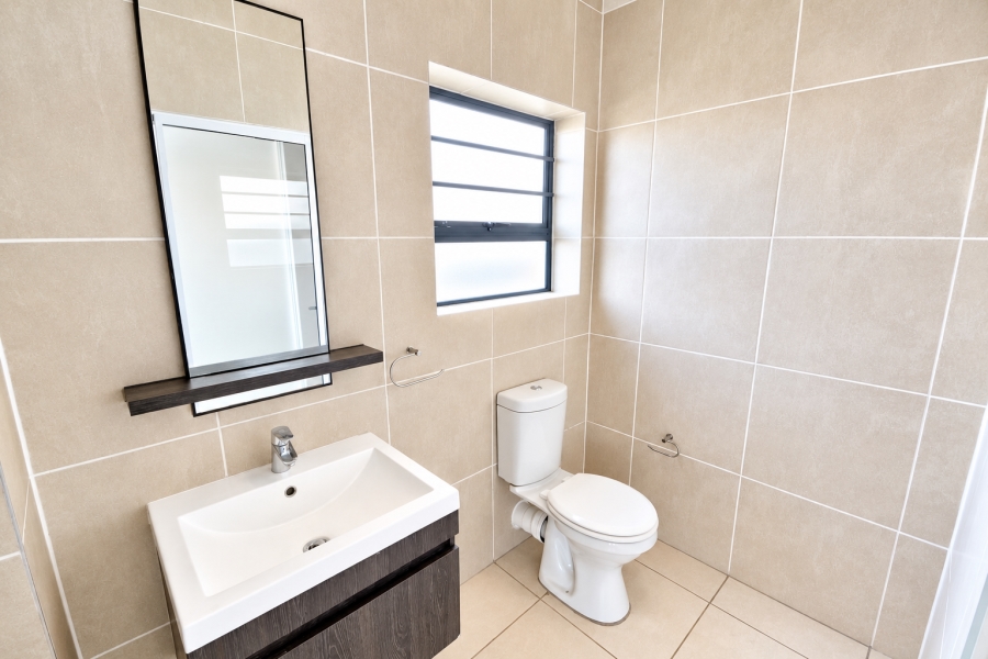 To Let 3 Bedroom Property for Rent in Parklands Western Cape